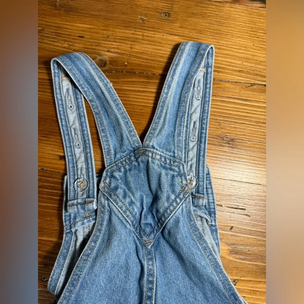 Old Navy only near